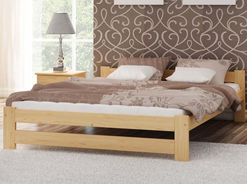 Pat din lemn 180x200 cu somieră Inter PIN