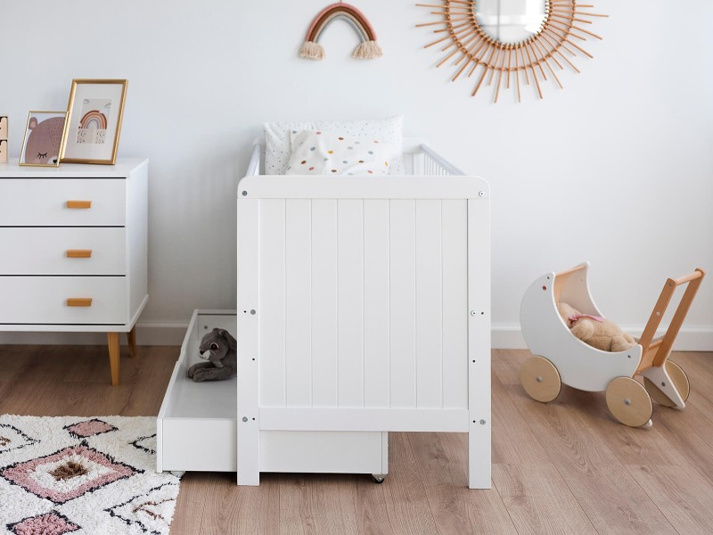 Pătuț de pin Baby Magic 60x120 alb