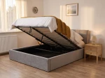 Pat tapițat 140x200 cu ladă de depozitare Tilo Velvet Gri