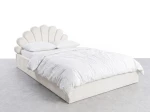 Pat Tapitat cu spatiu de depozitare 120x200 cm cu cadru, bej Bluvel 22 Kids Line 3 Scoica