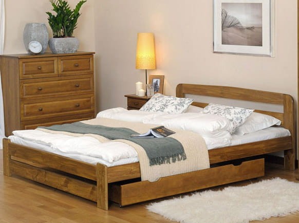 Pat din lemn 140x200 cu somieră Lidia stejar