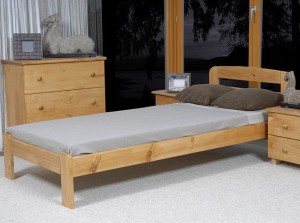 Pat din lemn 90x200 cu somieră Sara arin